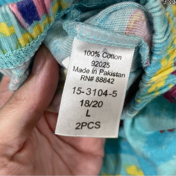 Dreams & Co L (18/20) 2 piece capri pajama set - Picture 10 of 12